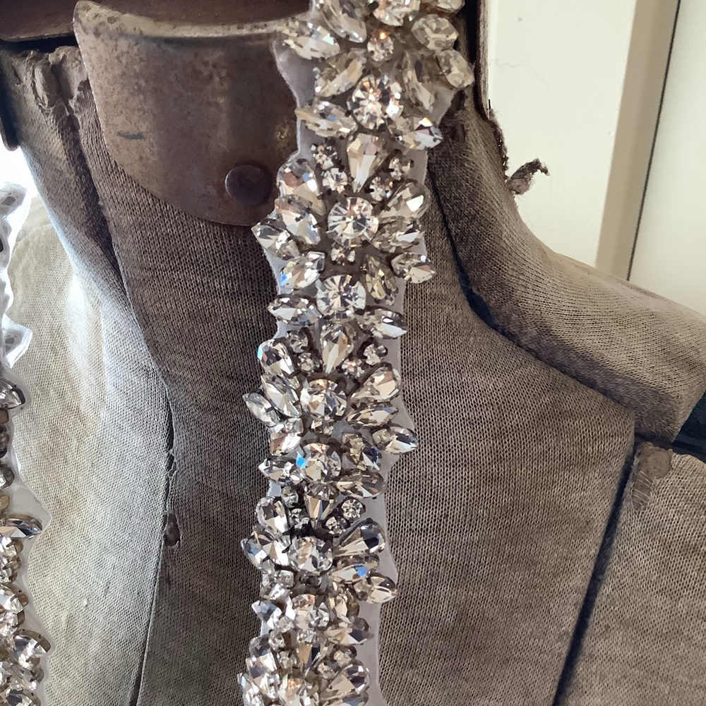 🆕 One Yard Rhinestone Wedding Dress Appliqué Belt Design - Picture 9 of 11